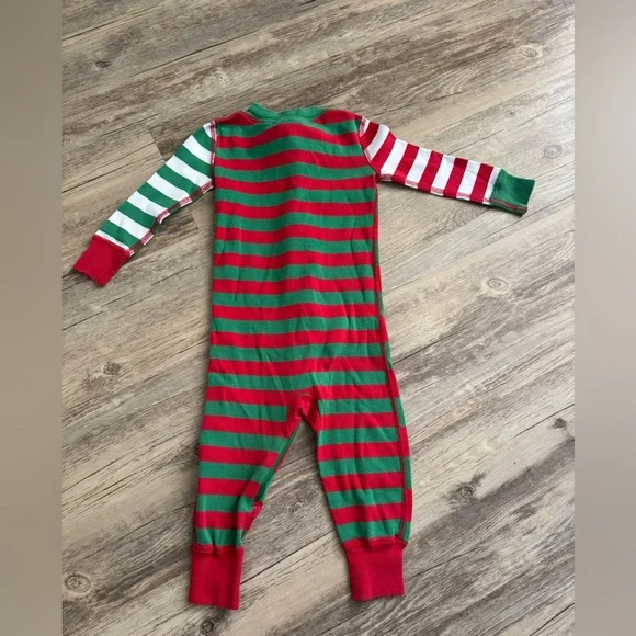 Hanna Andersson Mix it Up Holiday Sleeper 12-18 months - Picture 2 of 2